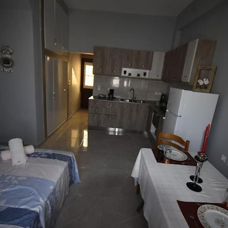 Villa Moshovia Studio Κάρπαθος Στο Κέντρο Και Ήσυχα Extérieur photo